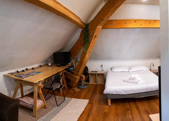 Les Toits Du Carteron Apartment *